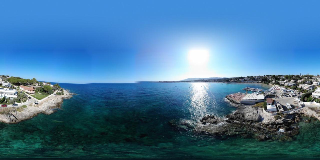 Vila Casa Sugli Scogli Fontane Bianche Exteriér fotografie