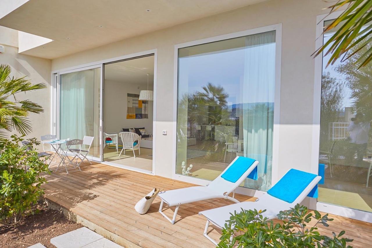 Vila Casa Sugli Scogli Fontane Bianche Exteriér fotografie